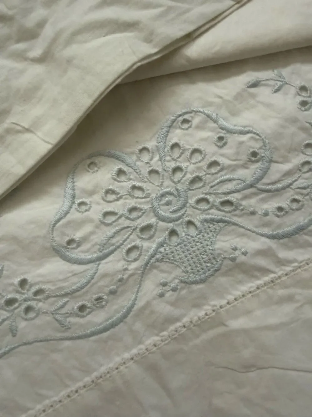 3 Vintage Queen Size Pillowcases Blue Embroidered Hemstitch